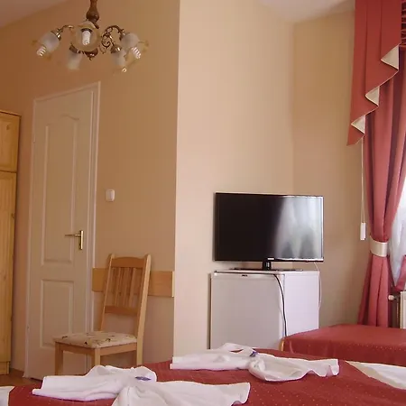 Alexandra Apartman * Kalocsa