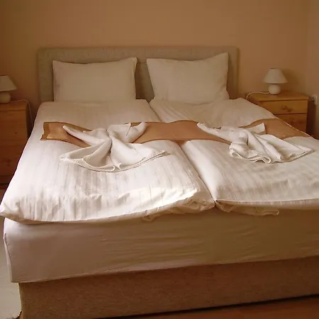 Oda ve Kahvaltı Alexandra Apartman *