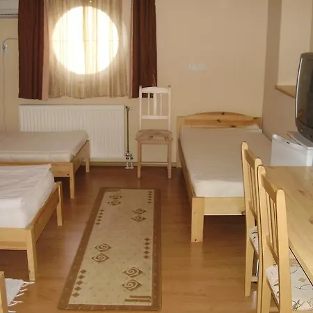 Oda ve Kahvaltı Alexandra Apartman