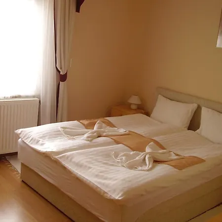 Alexandra Apartman