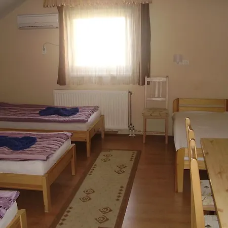 Oda ve Kahvaltı Alexandra Apartman *